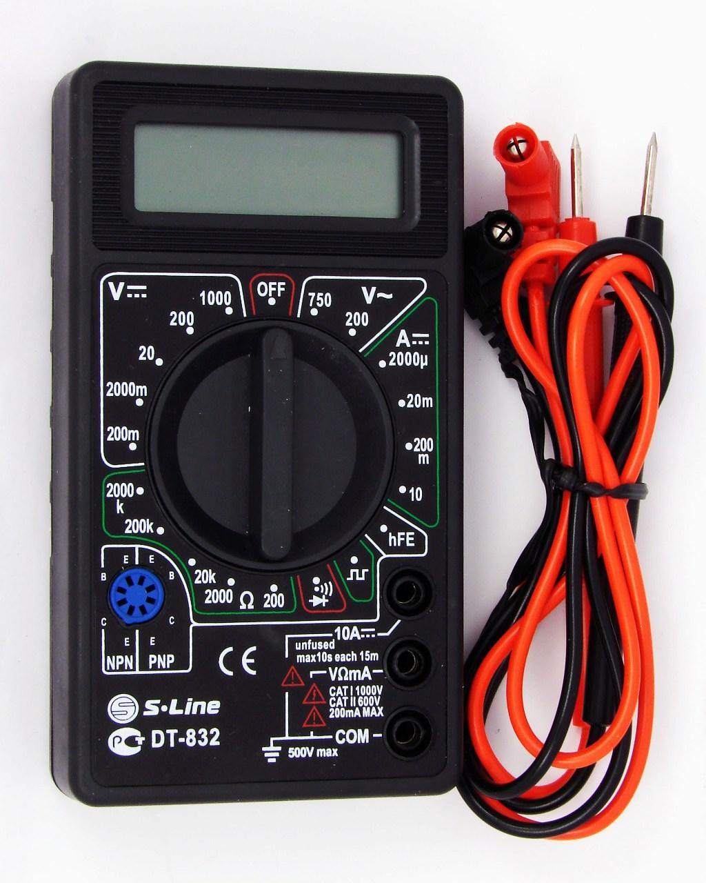 Мультиметр DT-832